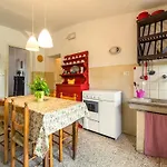 Cosy In Bacchereto With Swimming Pool Carmignano