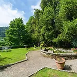 Prázdninový dům Cosy In Bacchereto With Swimming Pool