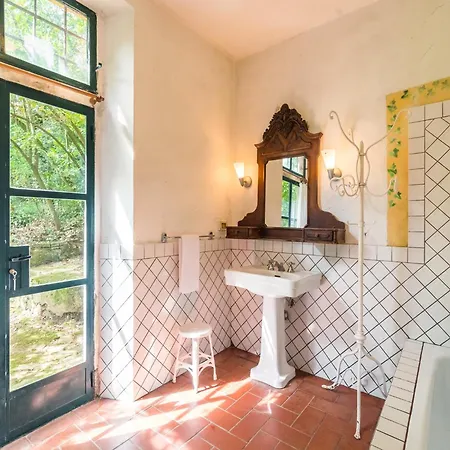 Cosy In Bacchereto With Swimming Pool