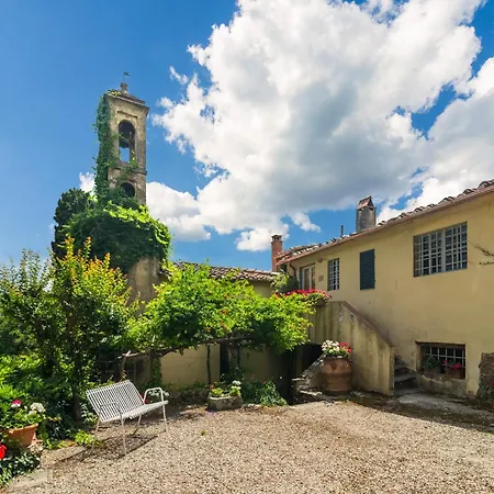 Cosy In Bacchereto With Swimming Pool